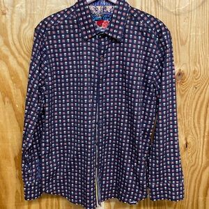 Robert Graham size 2XL skull design with British skull